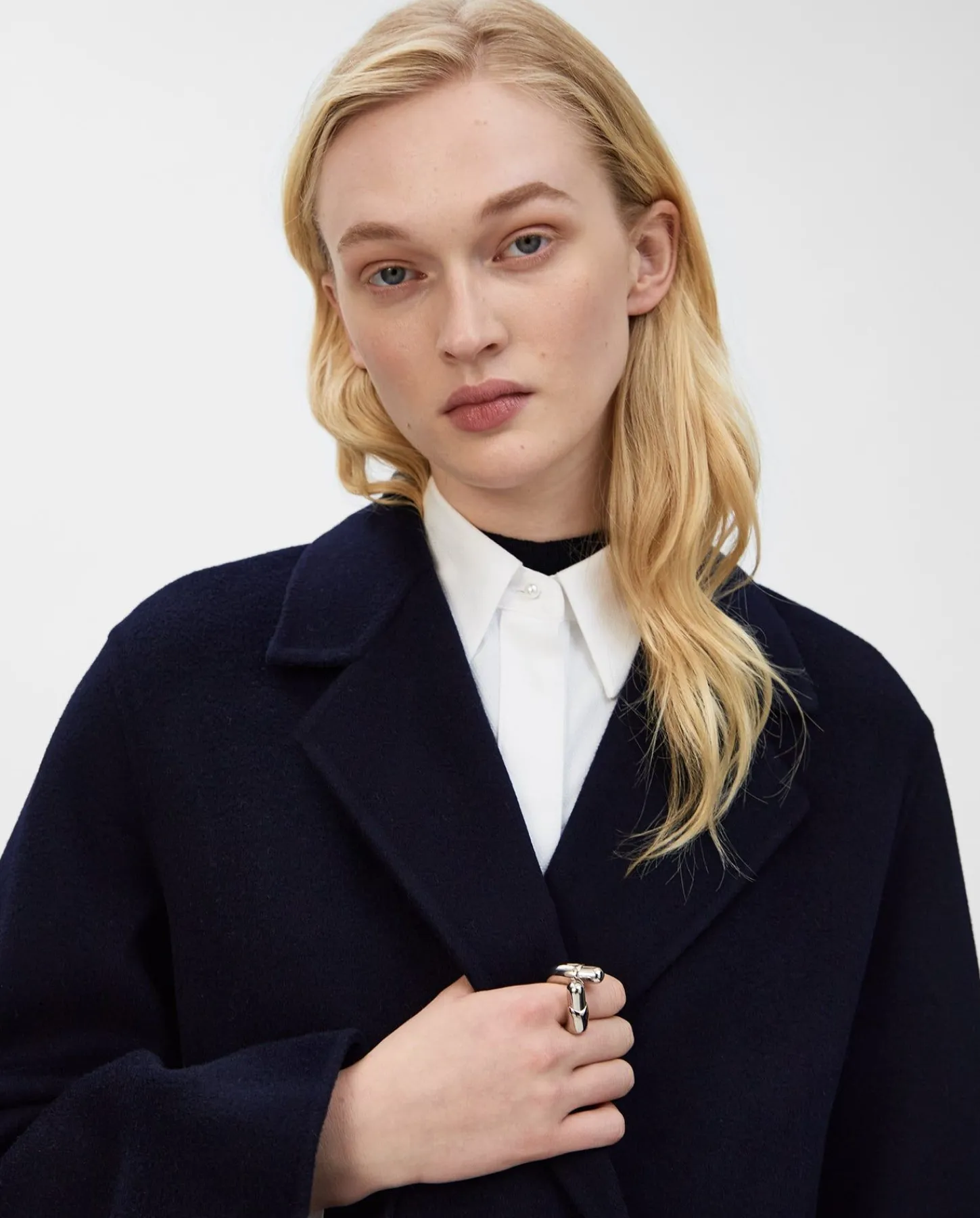 Online Caraina Jacke Mäntel