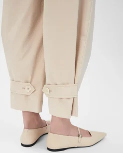 Best Persephone Hose Anzüge